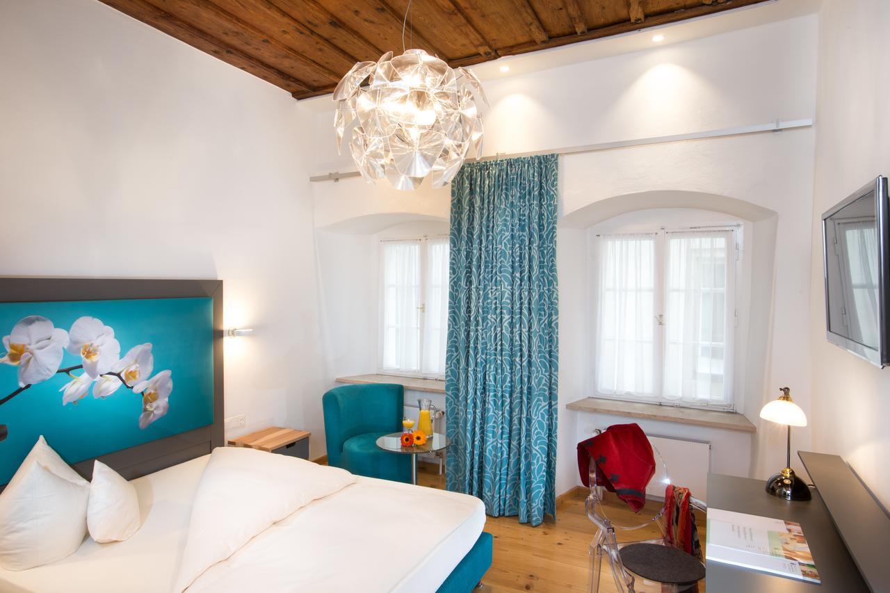 Hotel Muenchner Hof Und Blauer Turm เรเกนส์บวร์ก ภายนอก รูปภาพ
