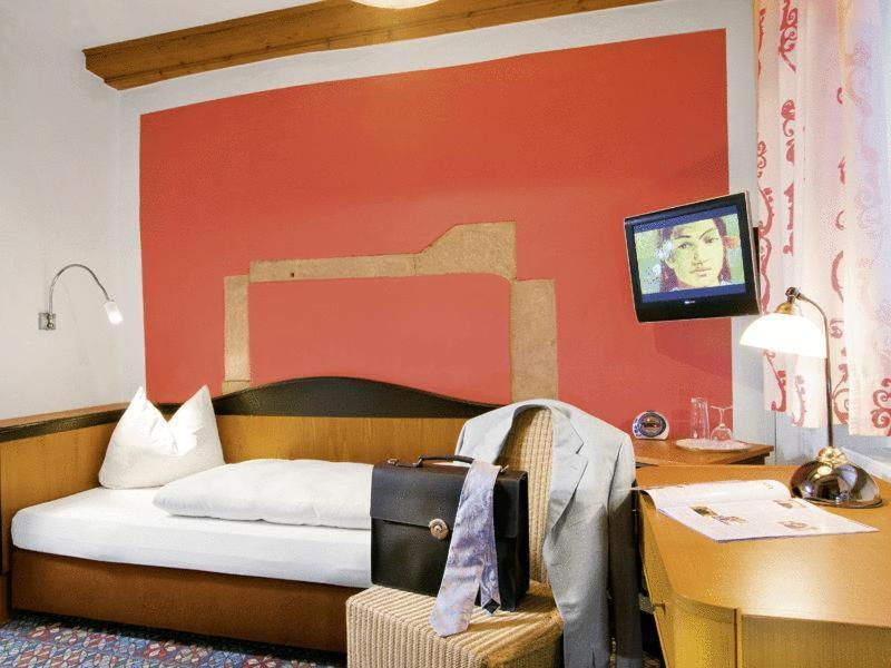 Hotel Muenchner Hof Und Blauer Turm เรเกนส์บวร์ก ภายนอก รูปภาพ